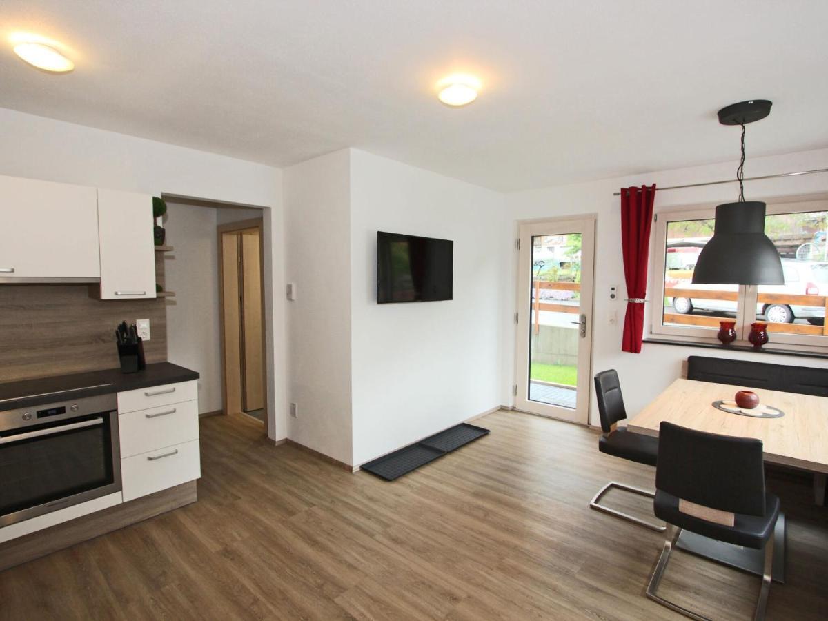 Quiet Flat Near The Mayrhofen Area Apartment Schwendau