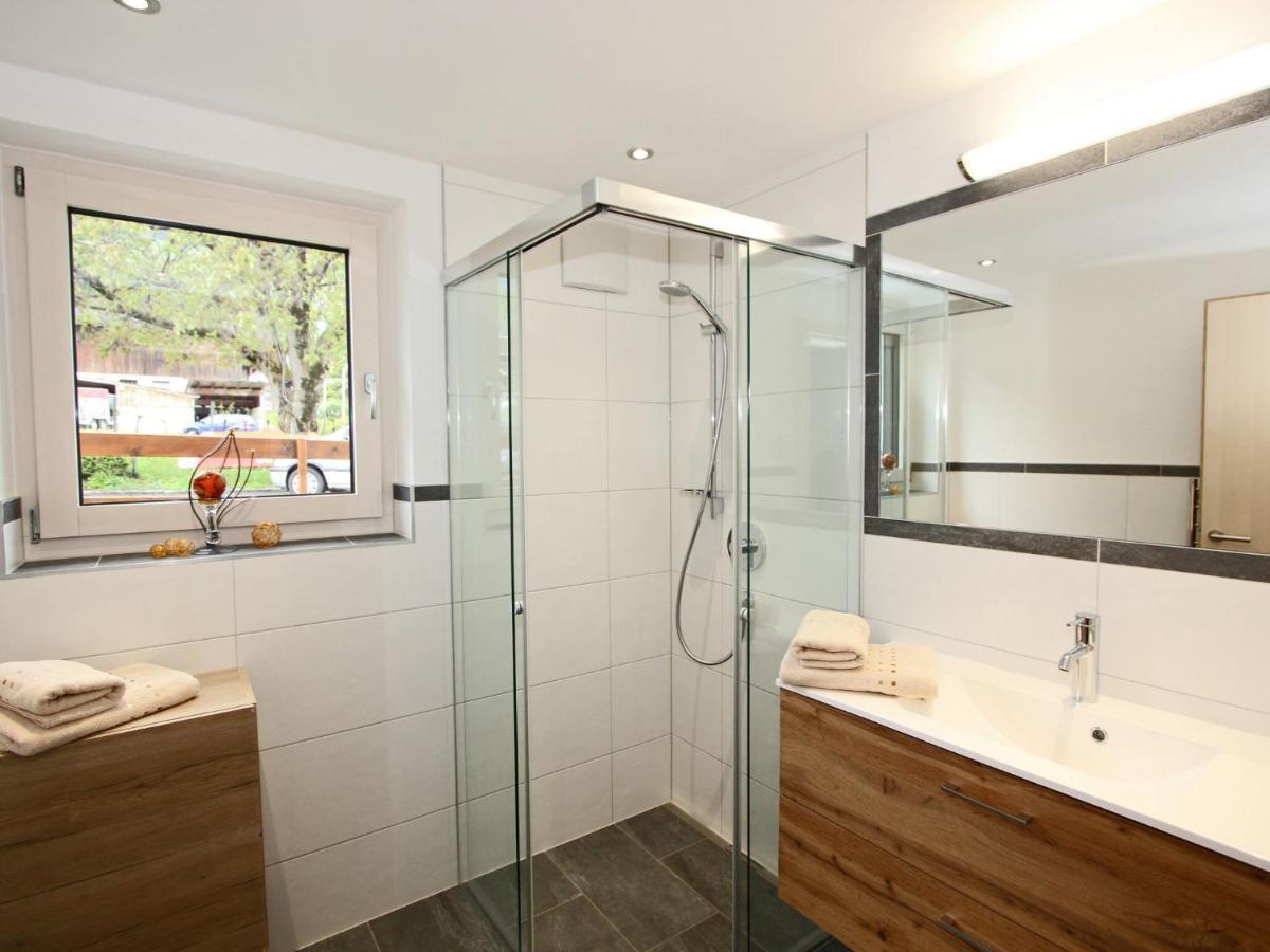 Quiet Flat Near The Mayrhofen Area Schwendau