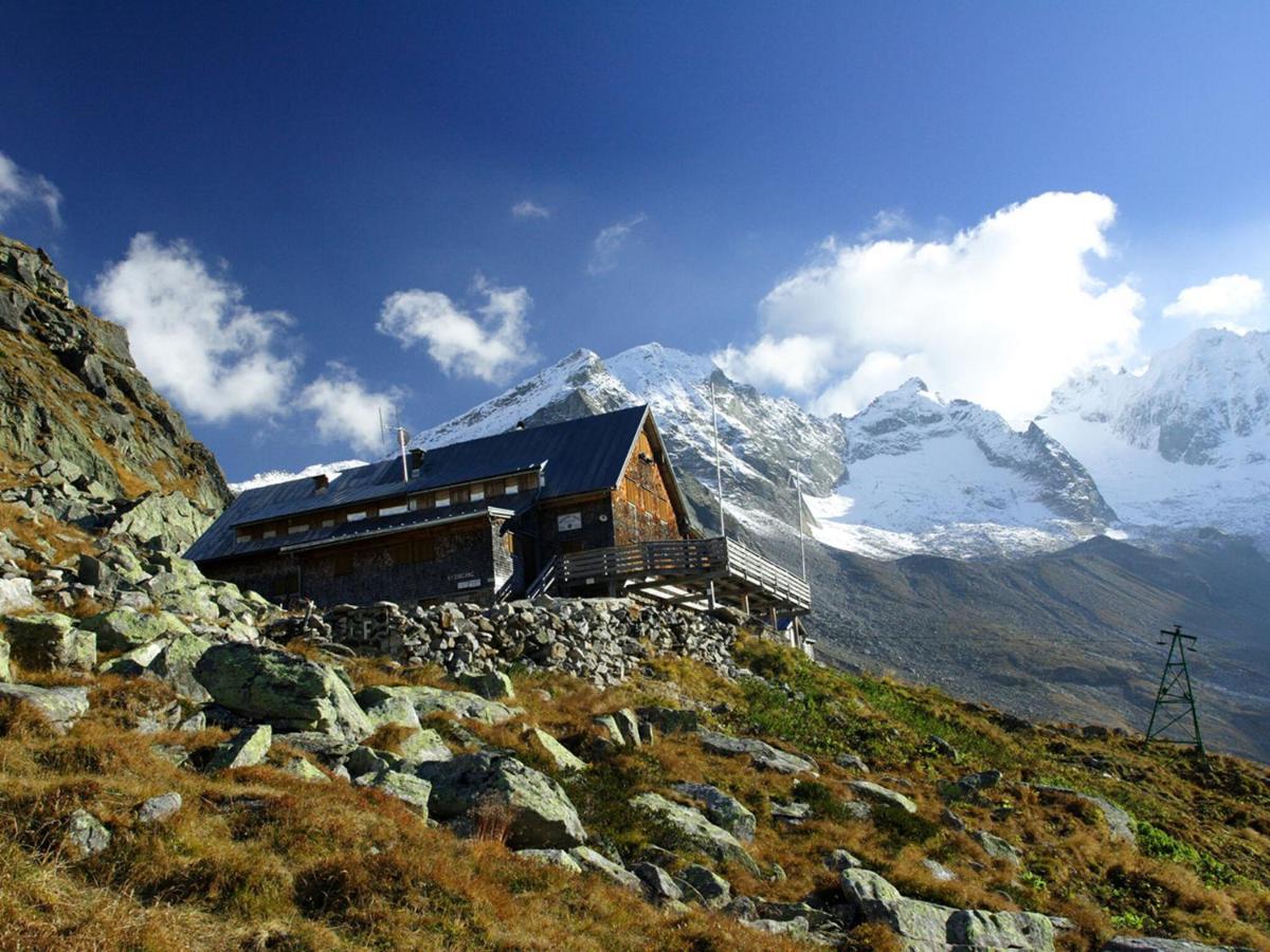 Apartment Quiet Flat Near The Mayrhofen Area